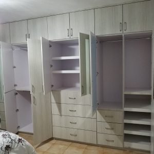 Closet en PVC (2)